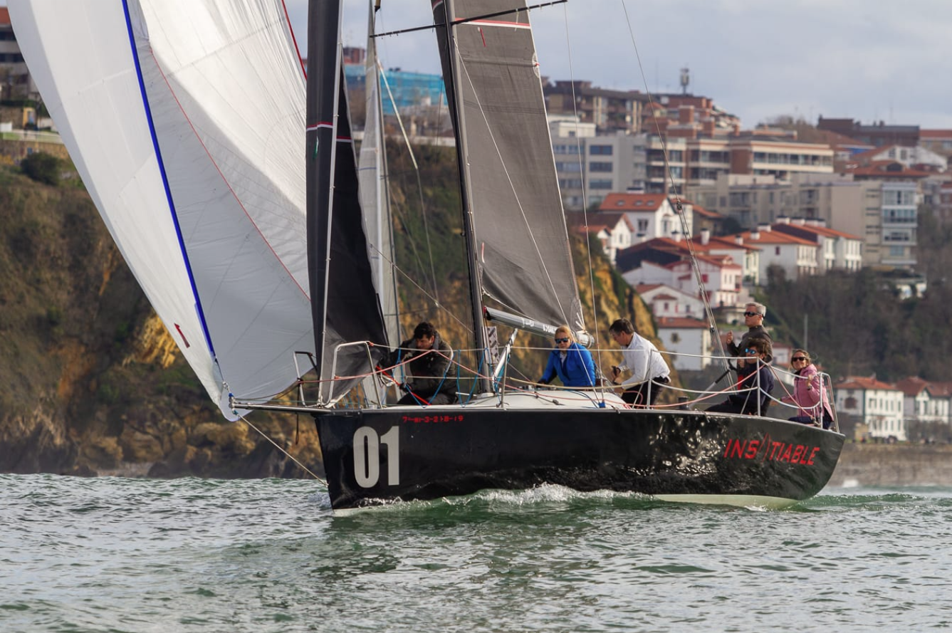 Alpega, Turi, Kohen y Mandovi lideran el II Trofeo Social en el Abra tras la segunda jornada - 