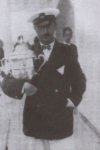 1933-1935 RAFAEL ZUBIRIA SOMONTE (CONDE DE ZUBIRIA)