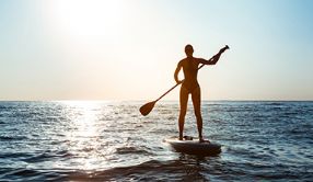 paddle surf