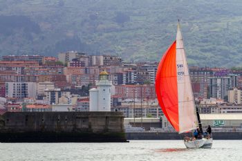El Kribi se impone en la 40 edicin de la Regata a la Inversa-Trofeo BBVA - 