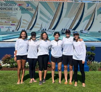 El Rural Kutxa acaba noveno y el Surne femenino decimocuarto en la Copa Espaa J80 en las Ras Baixas - 