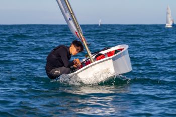 Nicol�s Bastard acaba segundo en el en el Trofeo Euromarina Optimist 2026 - 