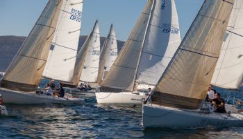 Mandovi dalecandELA, Jaleo, Bacil�n y Kohen, primeros l�deres del III Trofeo Social en el Abra - 