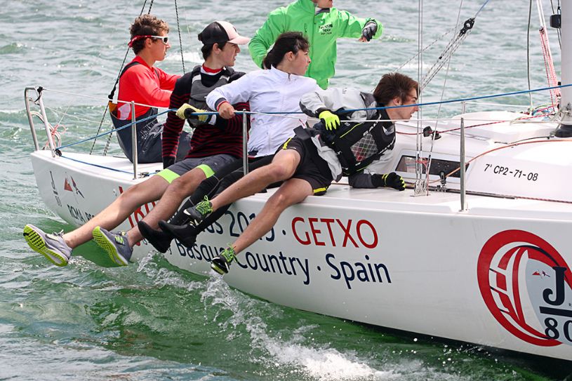 foto regata a la inversa_barco j 80 worlds 2019 getxo 3